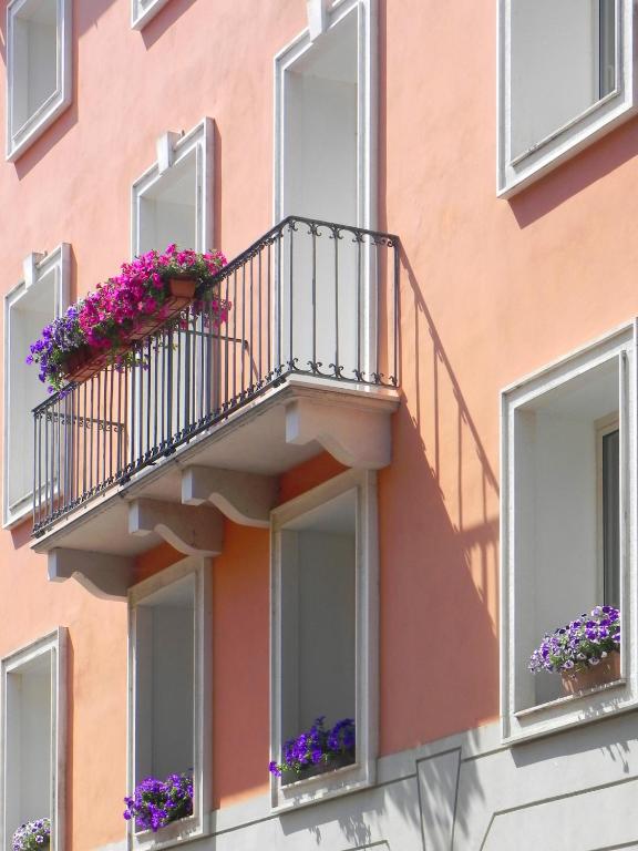 Balkón nebo terasa v ubytování Relais Santa Corona