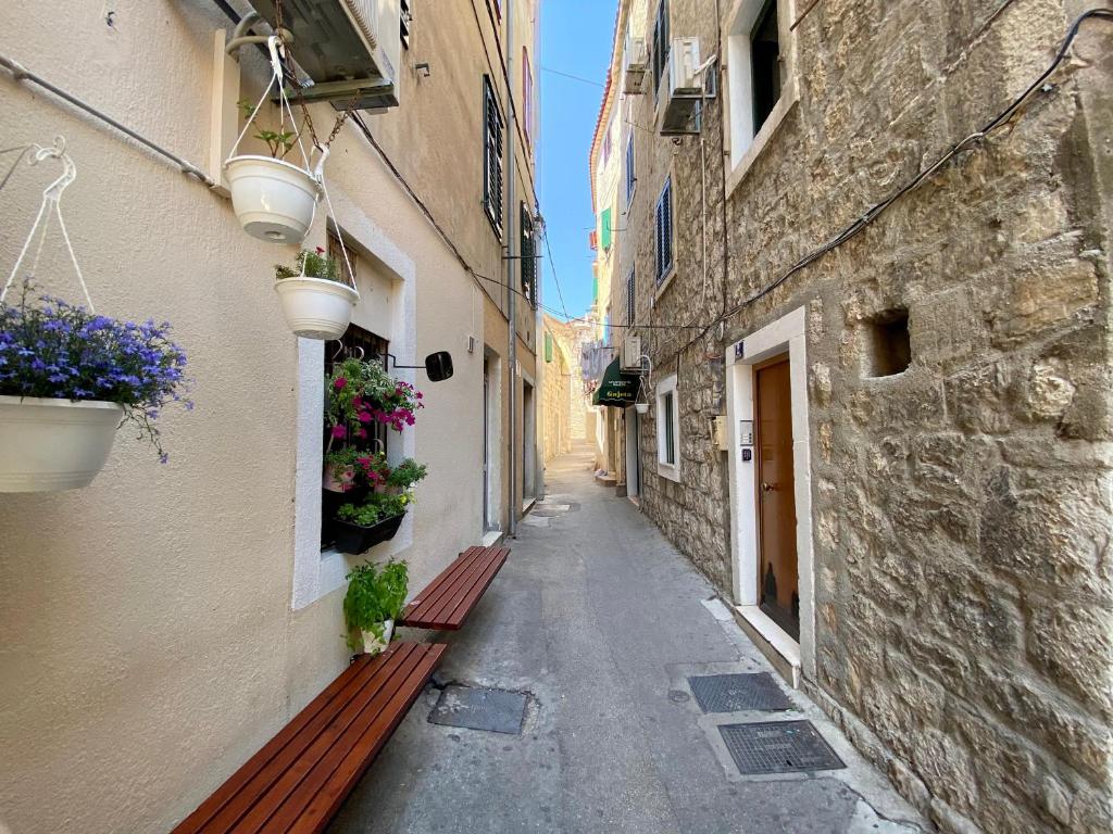 Apartment Papalina city center