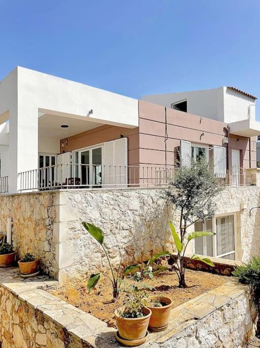 The building in which Az apartmant is located