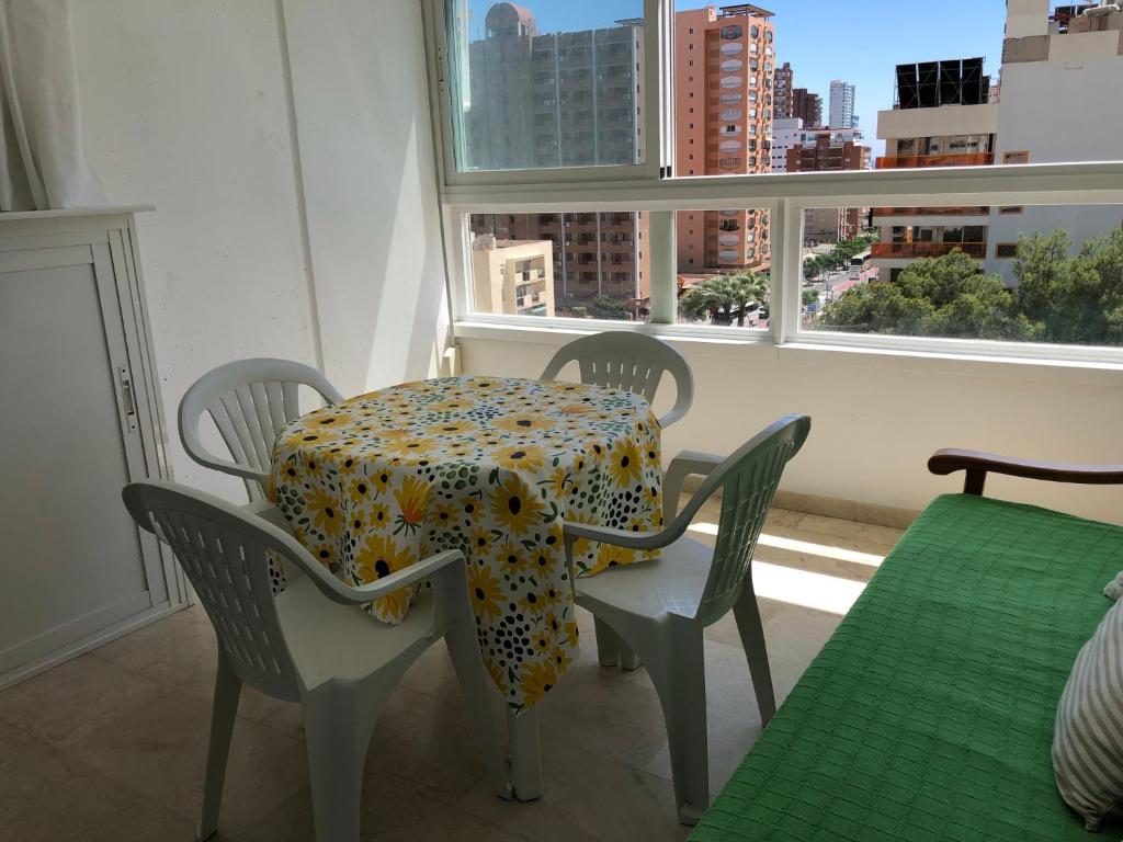 Balkón alebo terasa v ubytovaní Apartamento de vacaciones en Gemelos 22 T1 Benidorm