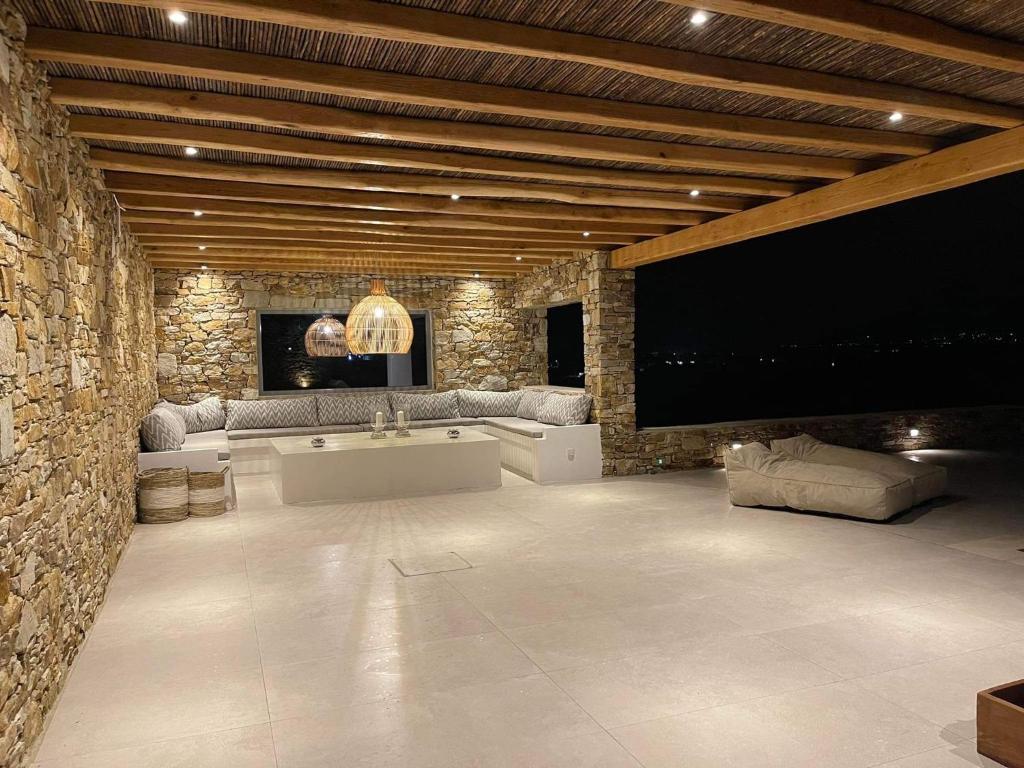 Posezení v ubytování Voras Villa Panagia Beach