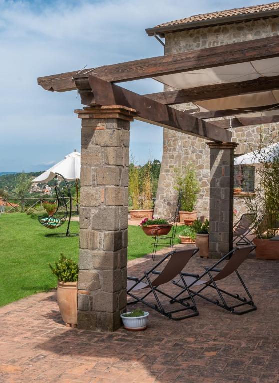 Ogród w obiekcie Agriturismo Le Casette Sul Lago