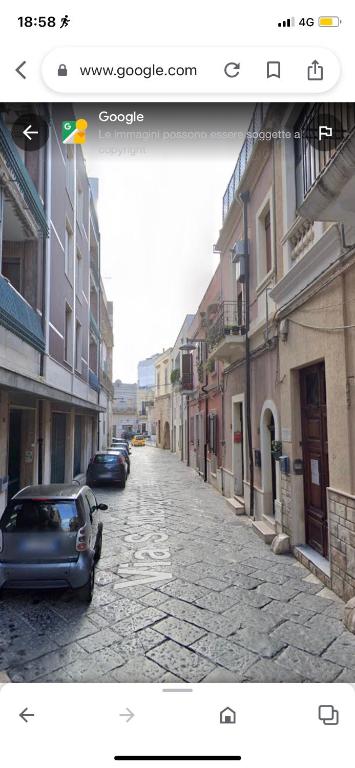 The surrounding neighborhood or a neighborhood close to the holiday home