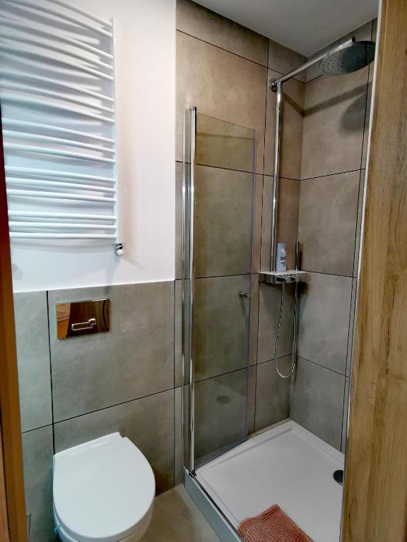 Apartament Luna - Habitación Doble De Lujo Con Ducha
