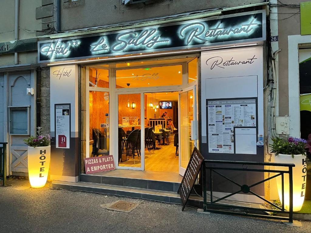Fotografie z fotogalerie ubytování Hotel Le Sully v destinaci Meyrueis