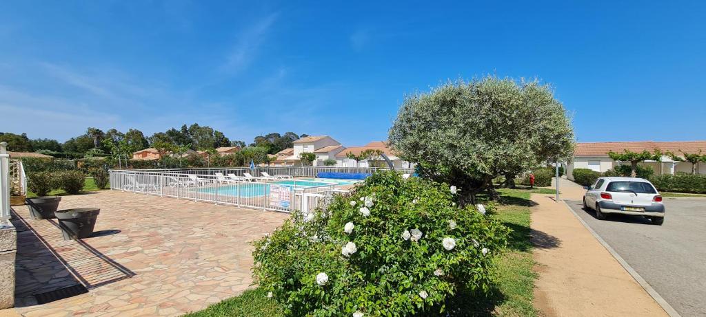 LES VILLAS A NUCIOLA, PISCINE ET PLAGE - Housity