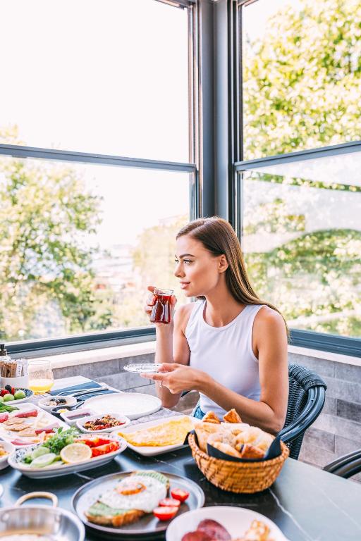 RW BOUTIQUE HOTEL - 12