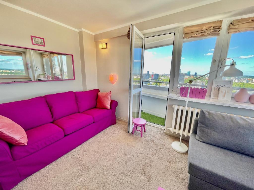 LILY metro WiFi 1 Gbs 70'TV Netflix HBO Max AppleTV - One-Bedroom Apartment