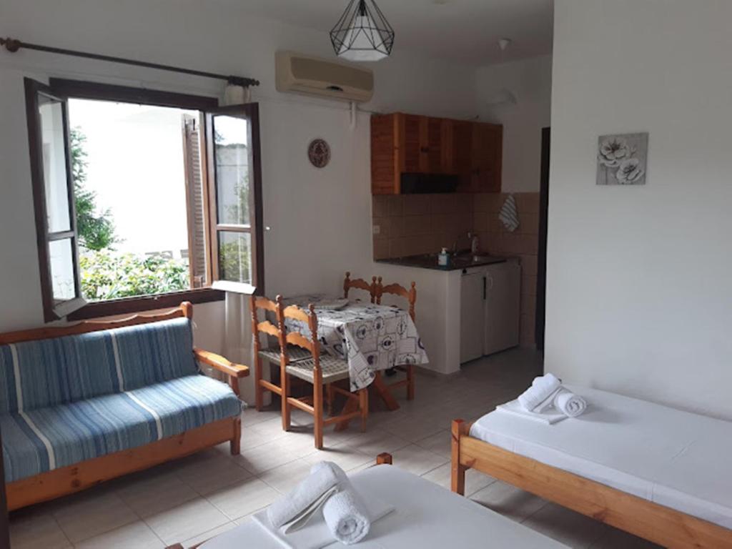 Skiathos Maria Apartments - 15