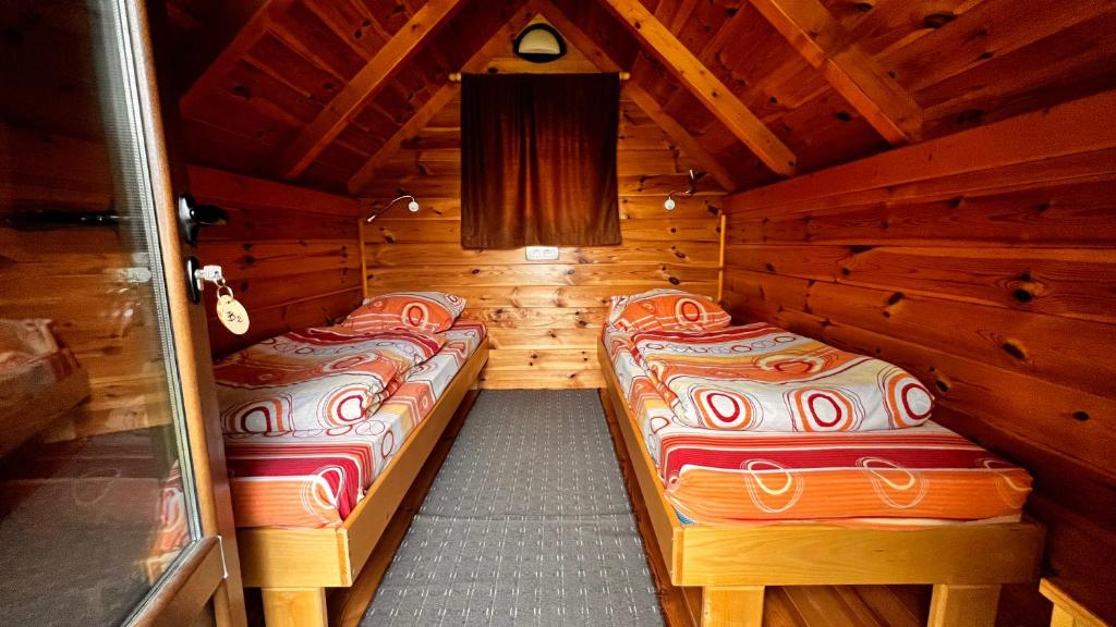 Tara Place - Camp Rabrenovic - 13