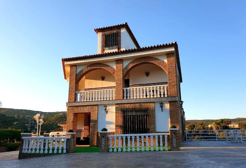 Casa Rural Carmen. Gran casa con piscina privada., Córdoba ...