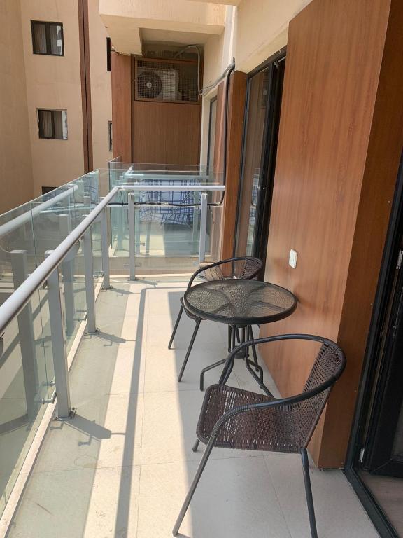 فضای داخلی APARTMENT IN THE NEW CITY در تفلیس - تصویر ۳