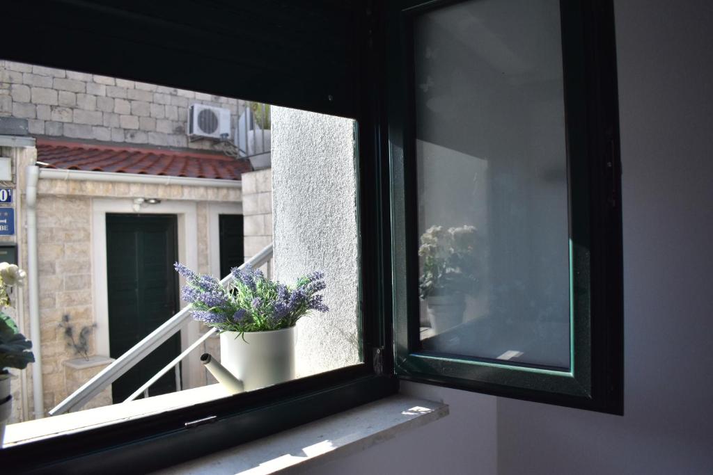 TV a/nebo společenská místnost v ubytování Twin Love Apartment