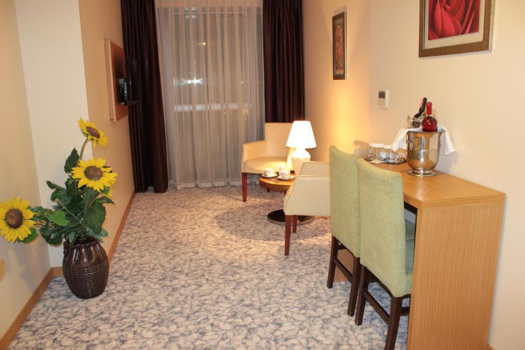 Hotel Osaka Airport - Executive Suite