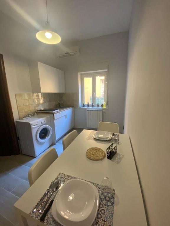 Kuchyň nebo kuchyňský kout v ubytování Home Demetra