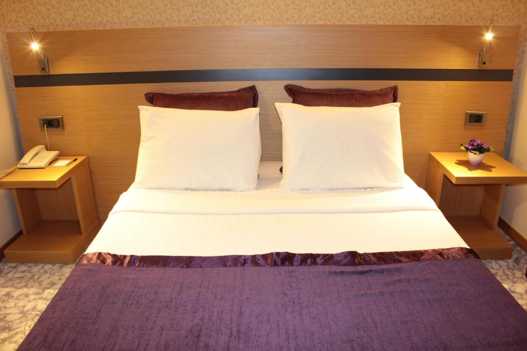 Hotel Osaka Airport - Economy Single Room
