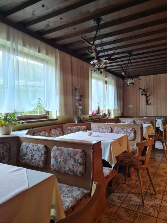 Restaurace v ubytování Gästehaus Gamsblick