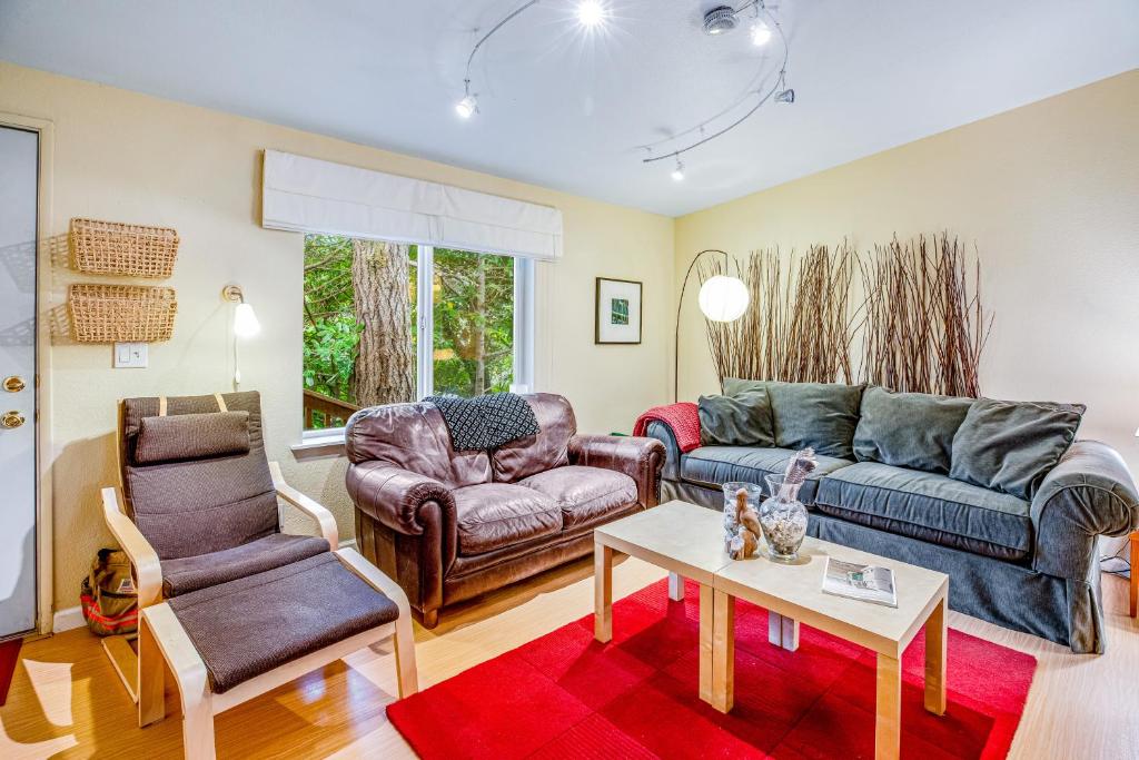 Doolittle, Netarts (updated prices 2024)