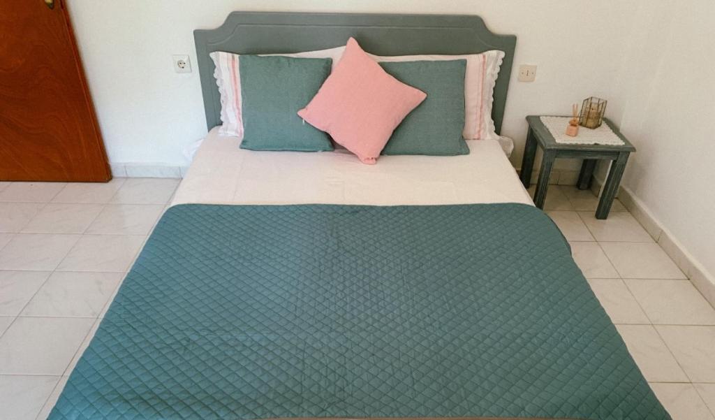 Postel nebo postele na pokoji v ubytování APARTMENT TSAIRA