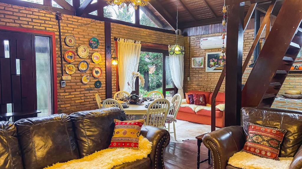 Locar-in Gramado - Meu Cantinho na Serra 10 pax no bairro Vila Jardim em Gramado/RS