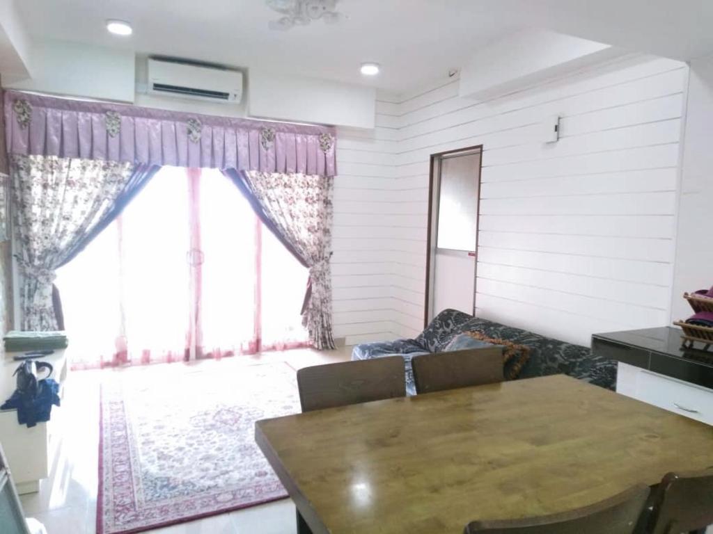 AHMAD HOMESTAY D'Perdana Apartment KOTA BHARU
