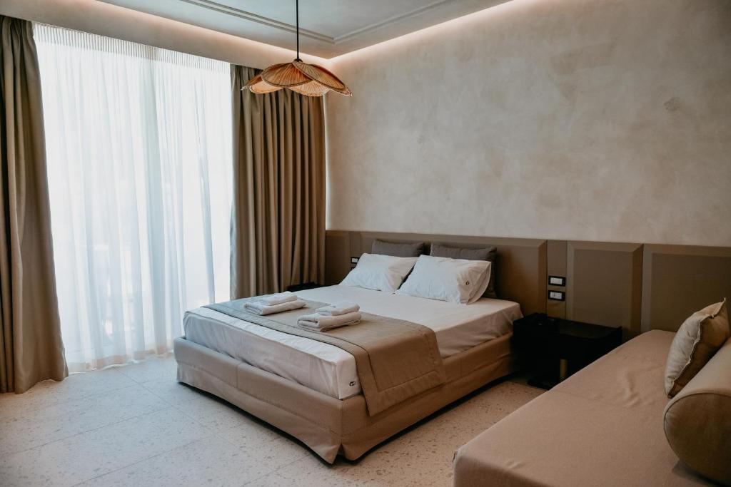 Postel nebo postele na pokoji v ubytování Elite Bay Hotel Lalez Durres