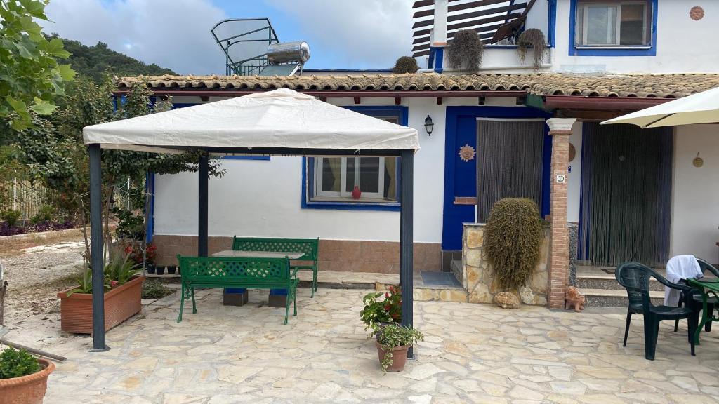 Patio nebo venkovní prostory v ubytování Villa Facen