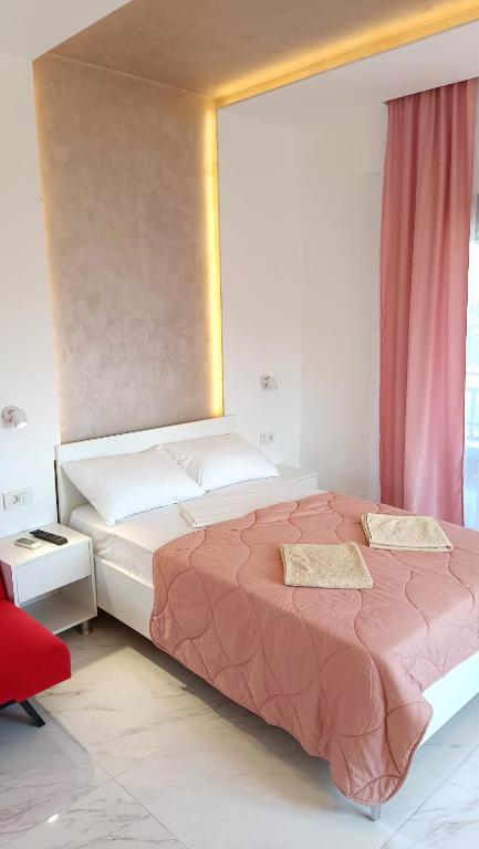 Posteľ alebo postele v izbe v ubytovaní Vila Katia Polyhrono