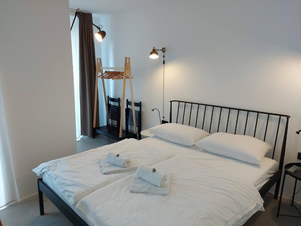 Postel nebo postele na pokoji v ubytování Bed & Breakfast Mozaik