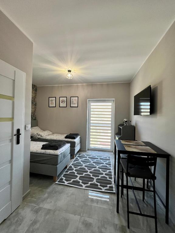 -Noclegi Marki-Pokoje z łazienkami-Parking-EV-okolica Warszawy- - Twin Room Met Eigen Badkamer