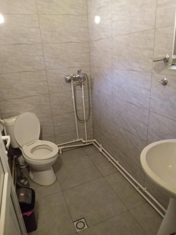 Koupelna v ubytování SADA Guesthouse