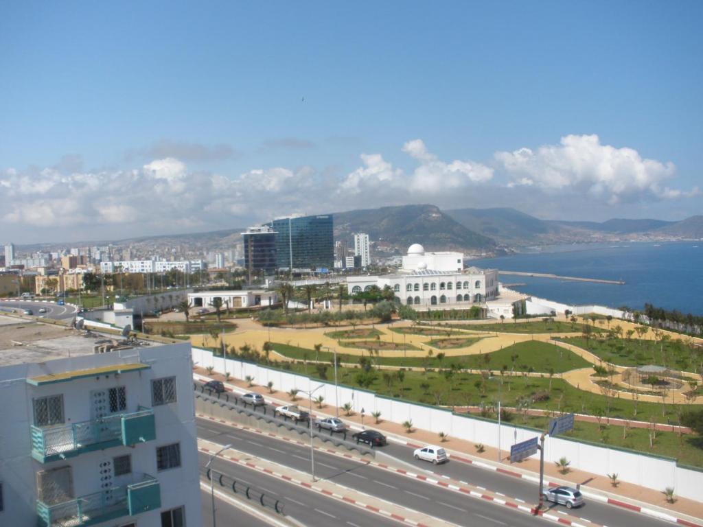 Apartment Appart meublé Oran Vue Panoramique sur mer sans vis à vis,  Algeria - Booking.com
