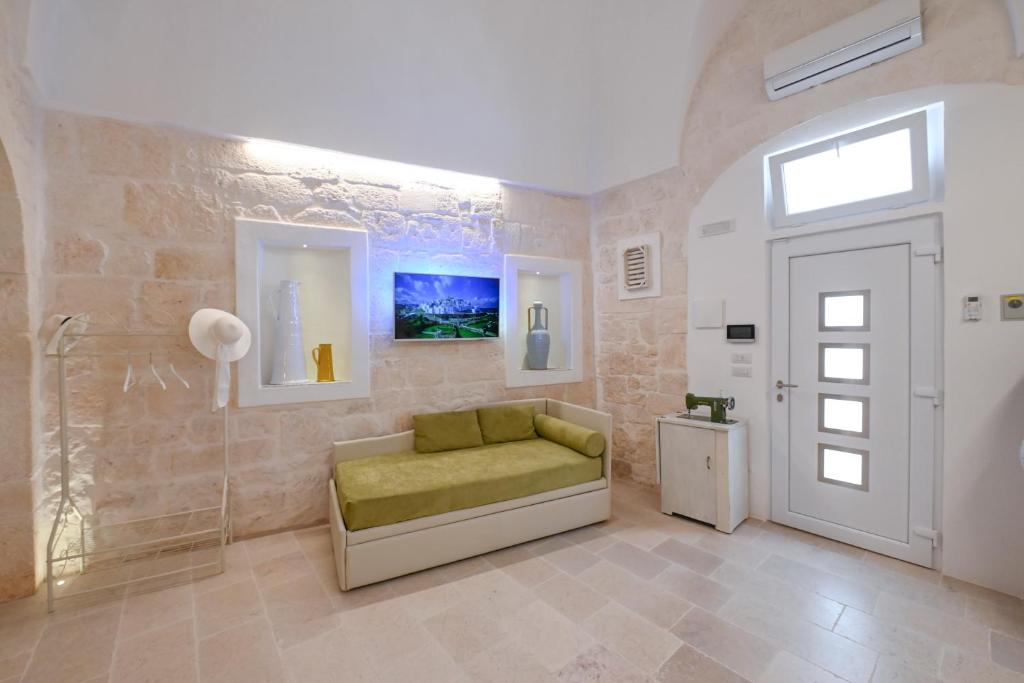 A seating area at Pietra Bianca Luxury Suite Ostuni