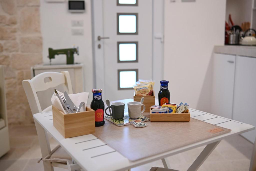 Pietra Bianca Luxury Suite Ostuni italokat is kínál