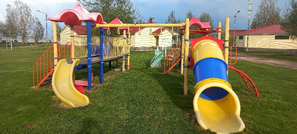 Herní místnost nebo prostor pro děti v ubytování VILLA VIP