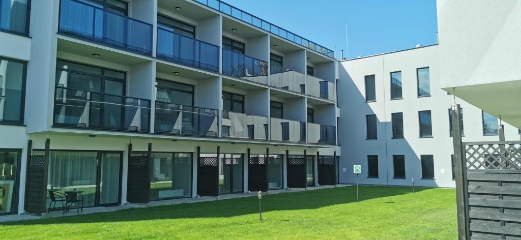 Budova, v ktorej sa apartmán nachádza