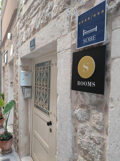 S-Rooms