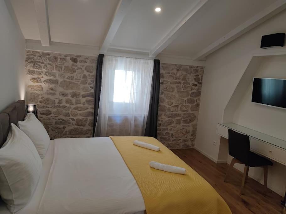 Posteľ alebo postele v izbe v ubytovaní S-Rooms
