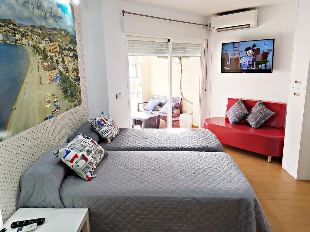 Apartamentos sol y playa Almuñécar, Almuñécar – Updated 2023 ...