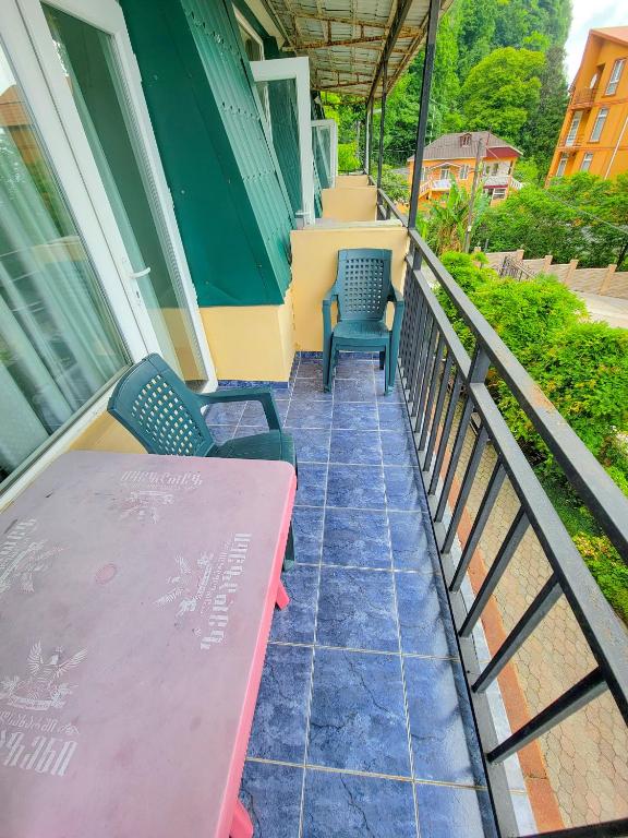 Balkón nebo terasa v ubytování Kvariati Residence