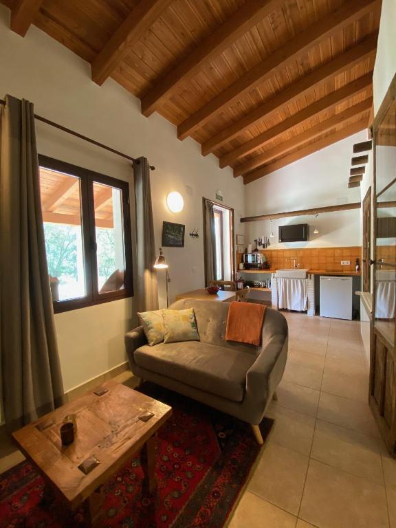 Valle del Arroyo Casas Rurales - B&B - Solo adultos ...