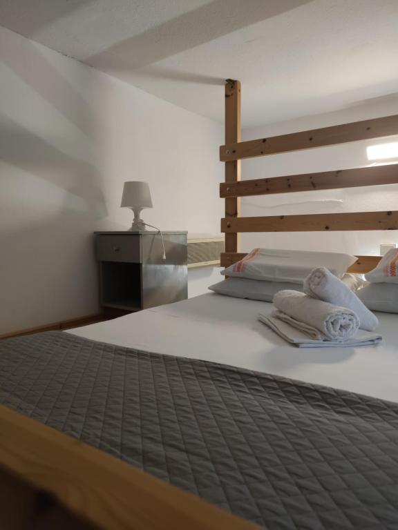 Hermanos City Apartment's - 9