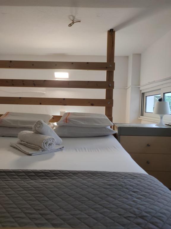 Hermanos City Apartment's - 10