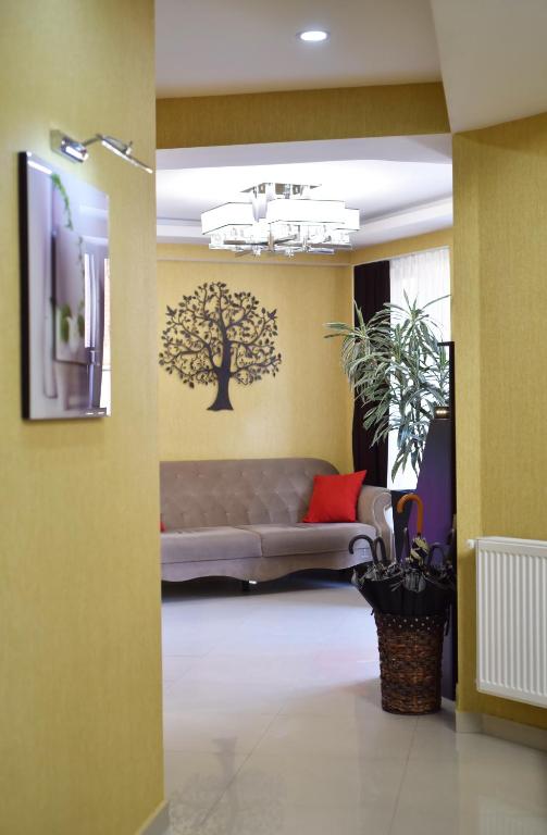 Posezení v ubytování East Gate Boutique Hotel