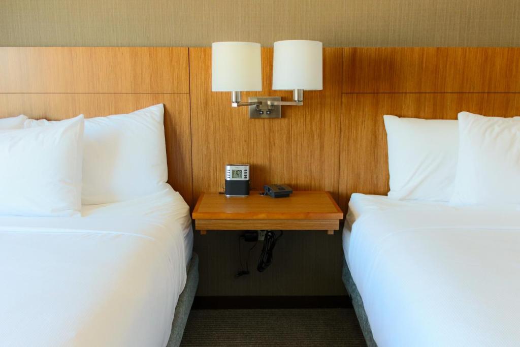 Hyatt Place Chicago-South/University Medical Center - Quarto Queen Com Duas Camas Queen Size E Sofá -cama - Piso Alto