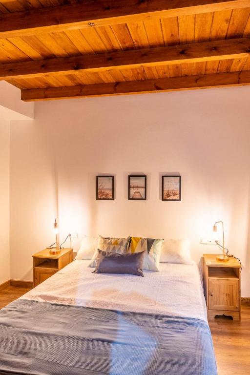 Postel nebo postele na pokoji v ubytování Apartamento Macarena, en el Centro de Sevilla