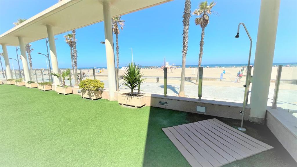BEACH VALENCIA 21 - Luxury Apartament on Beach, Valencia ...