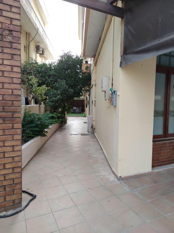 Hermanos City Apartment's - 14