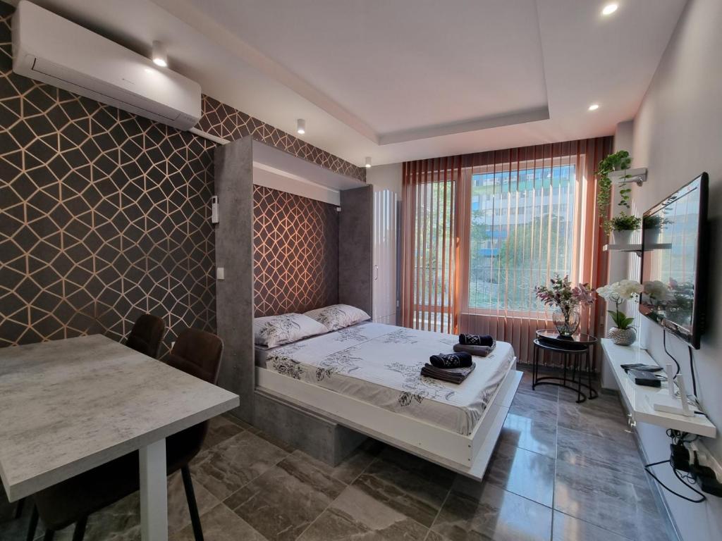 Luxury Pets Friendly Studio - Perla - Housity