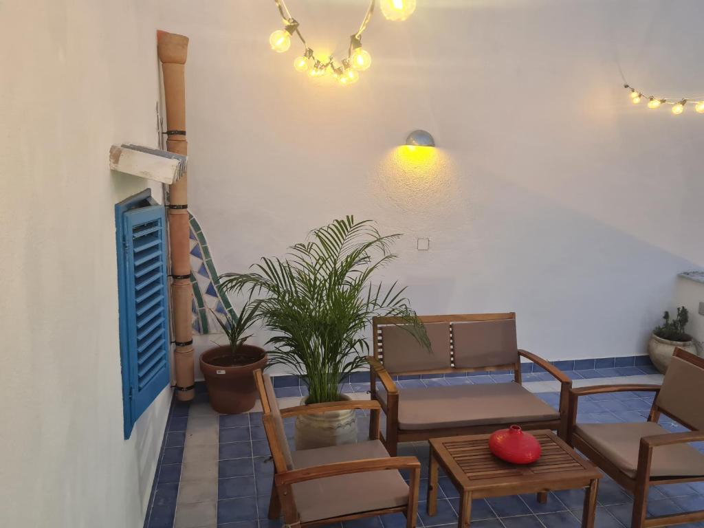A seating area at casa sul mare